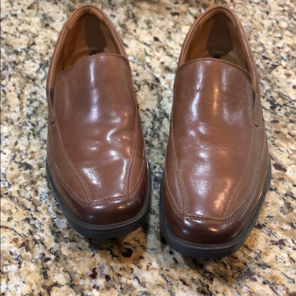 clarks cushion soft shoes